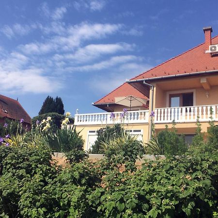 Hevizquelle Apartments Luaran gambar