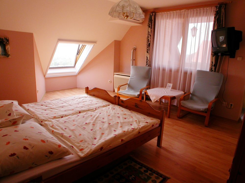 Hevizquelle Apartments Luaran gambar