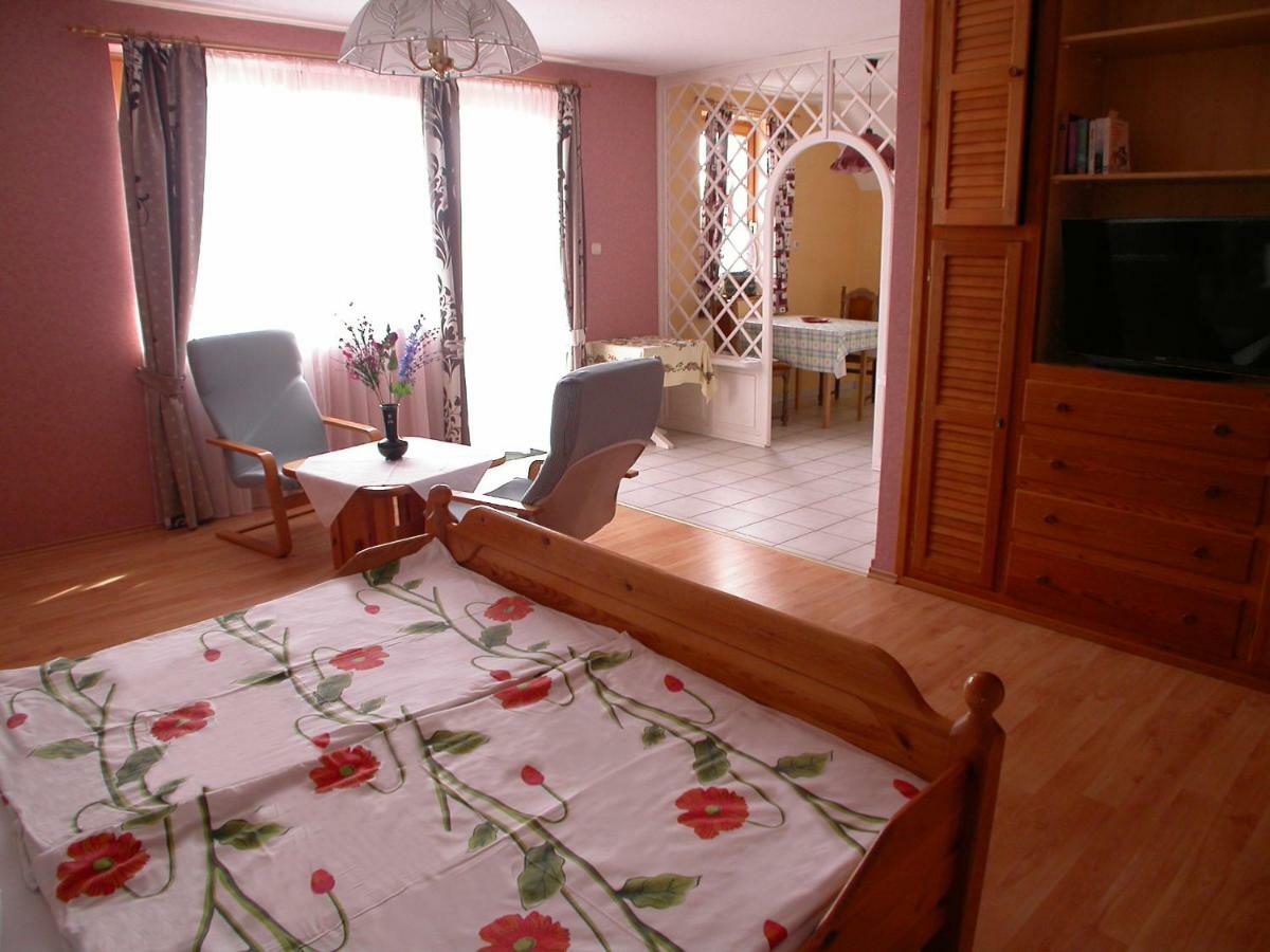 Hevizquelle Apartments Luaran gambar